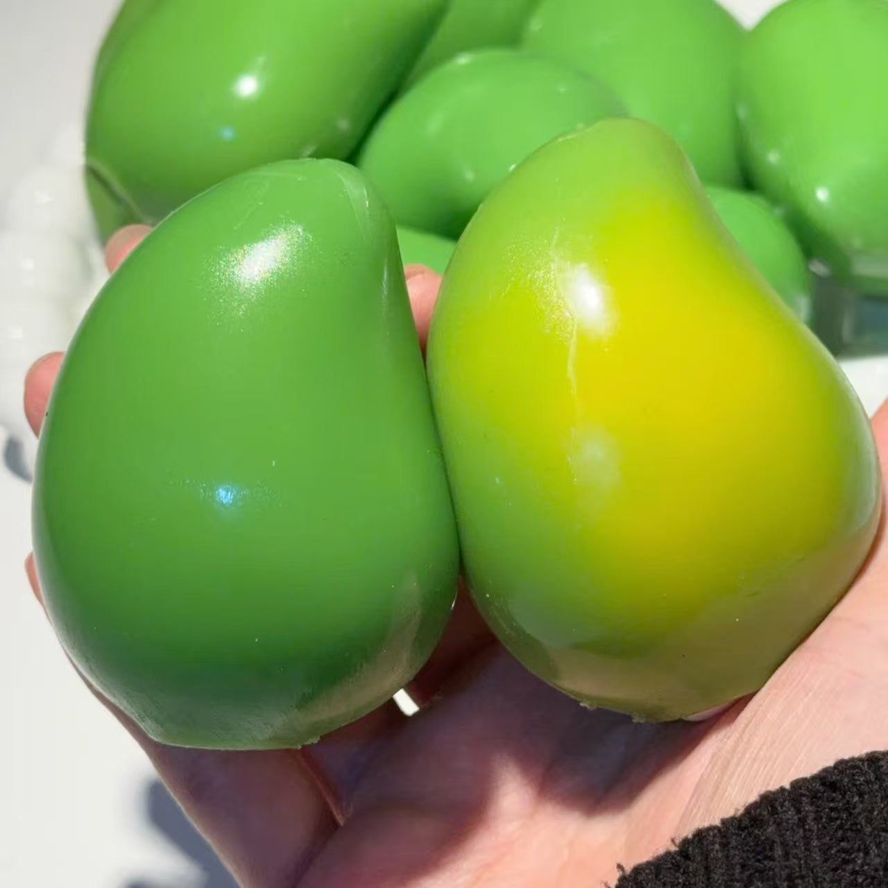Thermochromic Mango